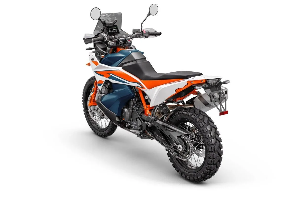 KTM 890 Adventure (2024) — foto 1