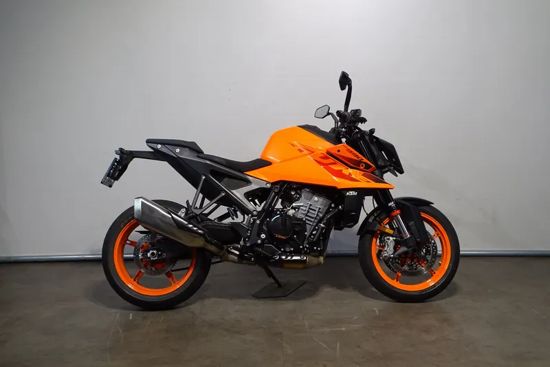 KTM 990 Duke (2025)