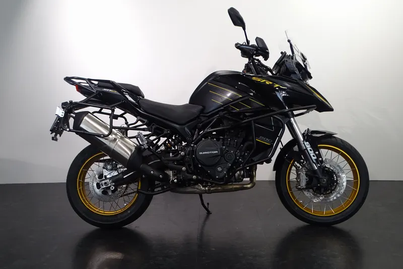 QJ Motor SRT 900 SX TOURING (2026)