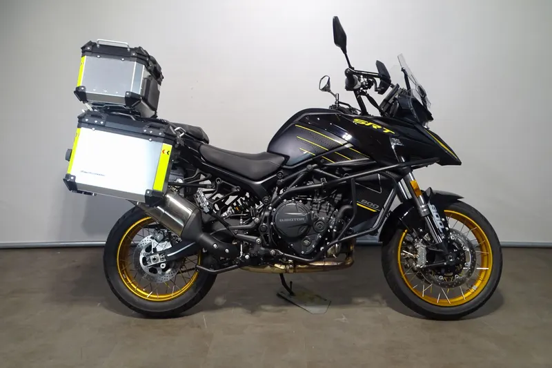 QJ Motor SRT 900 SX Touring (2026)