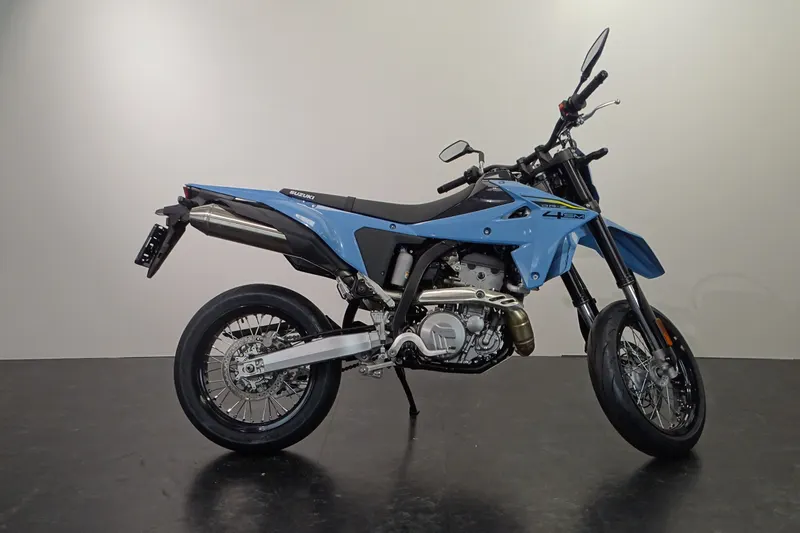 Suzuki DR Z4SM (2025)