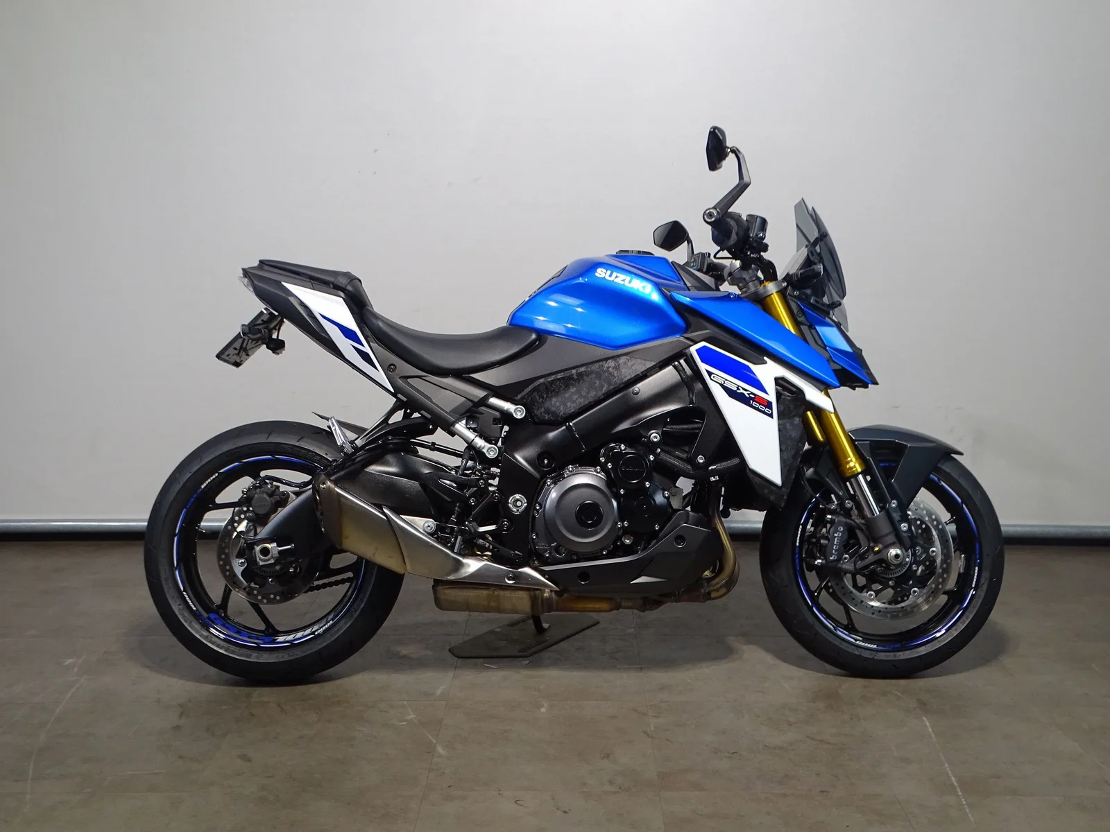 Suzuki GSX-S1000 (2025) — foto 1