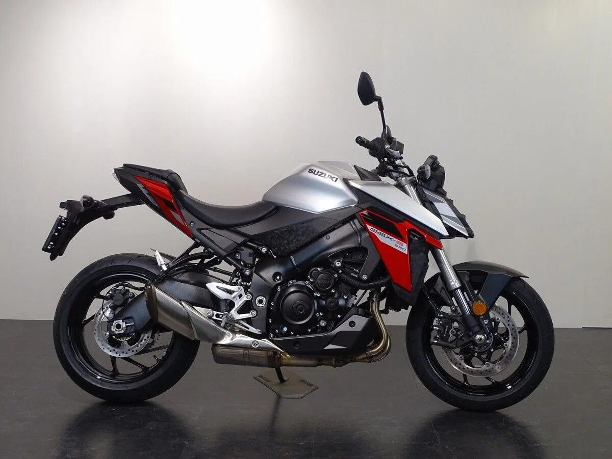 Suzuki GSX-S950 (2024) — foto 1