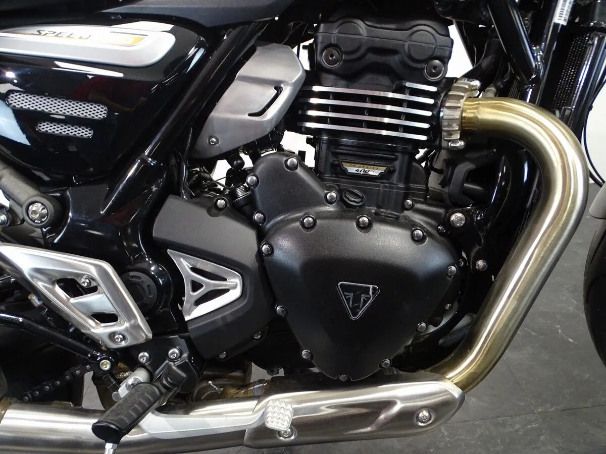 Triumph Speed 400 (2026) — foto 1
