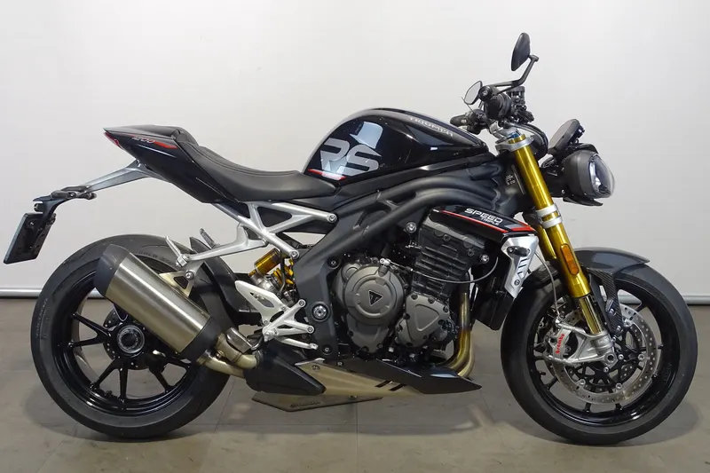 Triumph Speed Triple 1200 RS (2024)