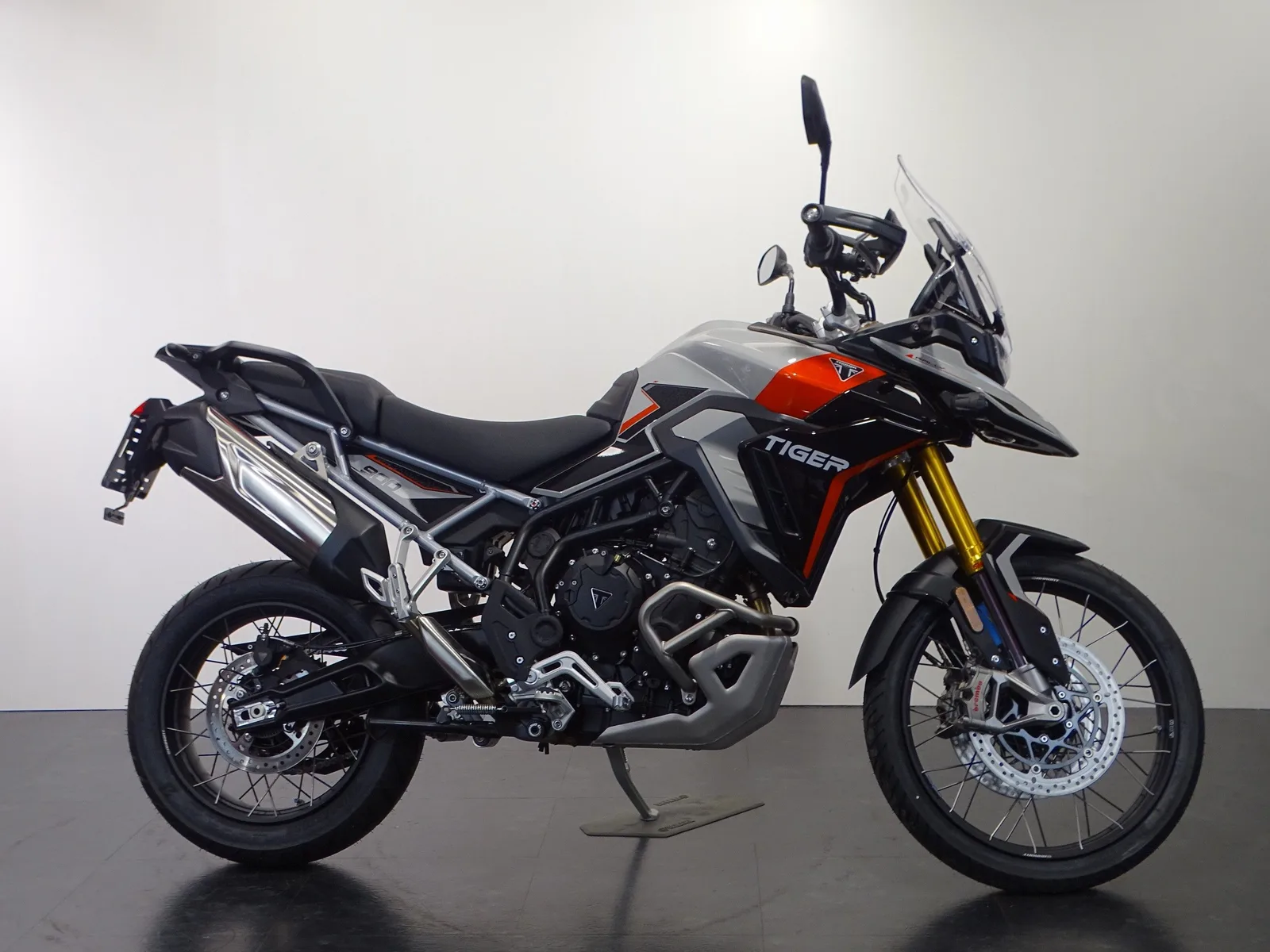 Triumph Tiger 900 (2026) — foto 1