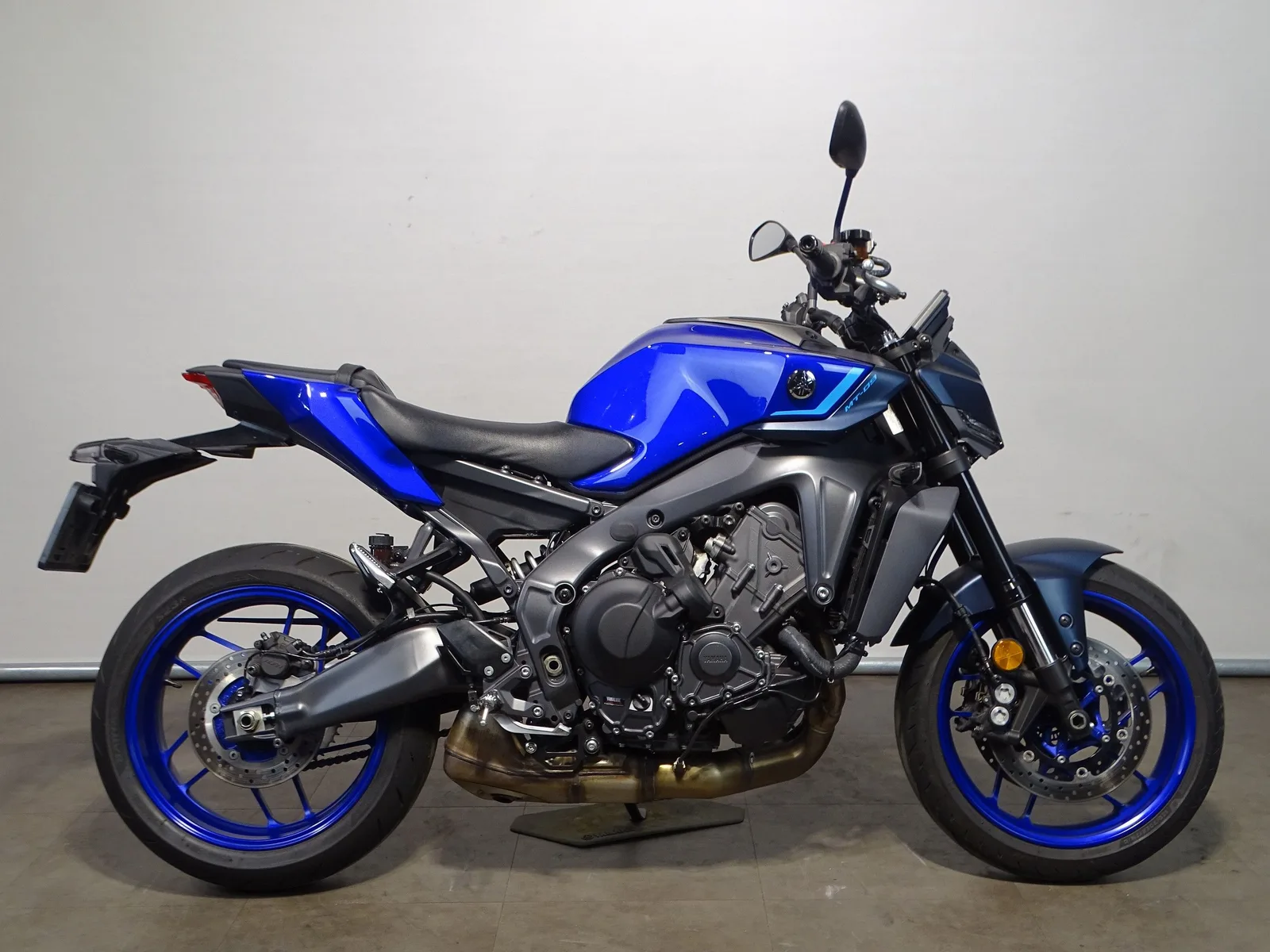 Yamaha MT-09 (2025) — foto 1