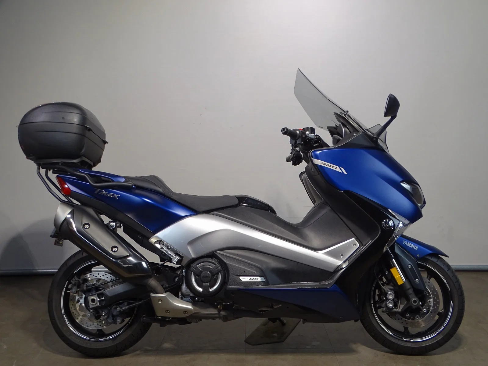 Yamaha TMAX (2017) — foto 1