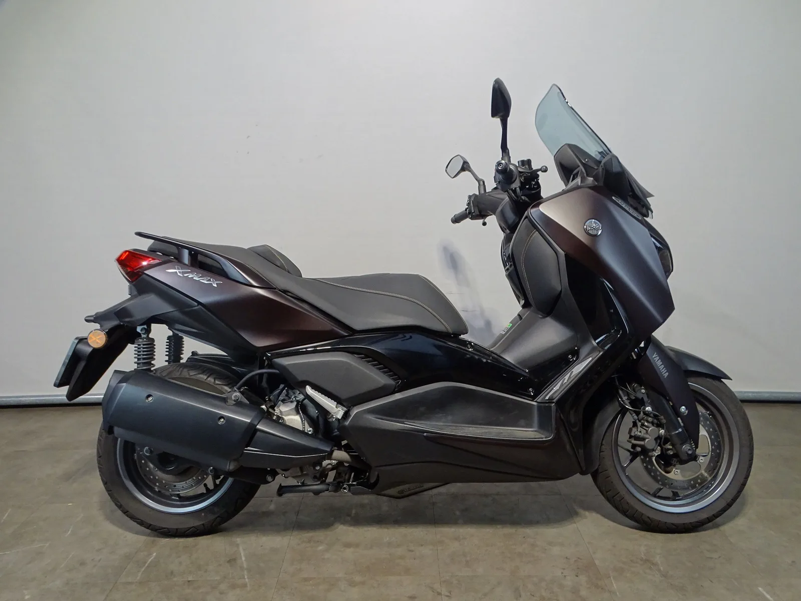 Yamaha XMAX 300 (2024) — foto 1