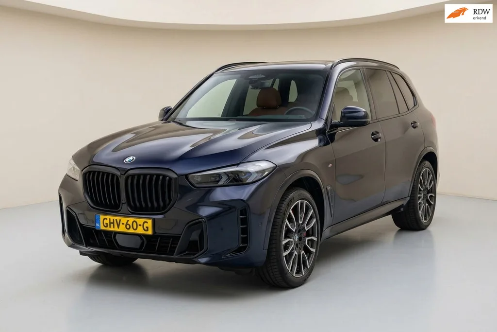 BMW X5 (2024) — foto 1