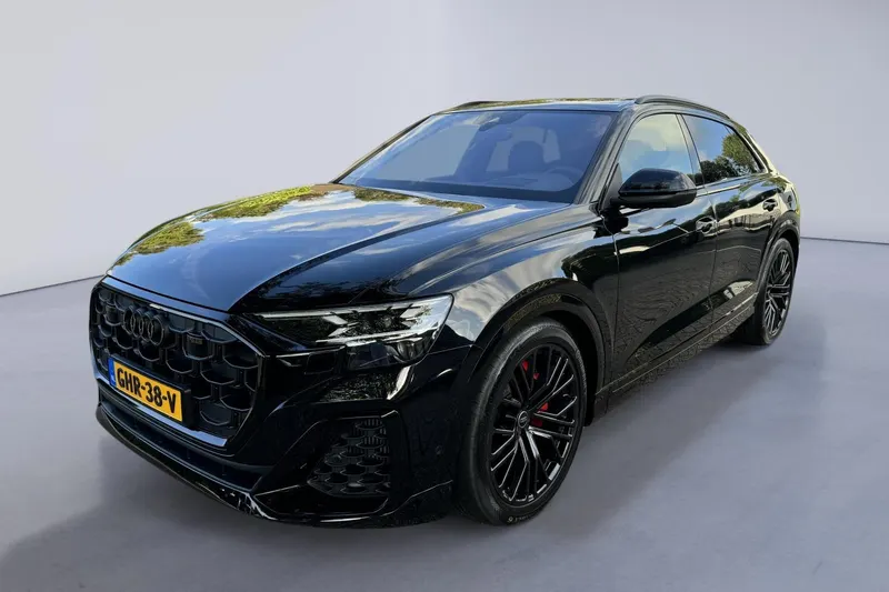 Audi Q8 (2024)