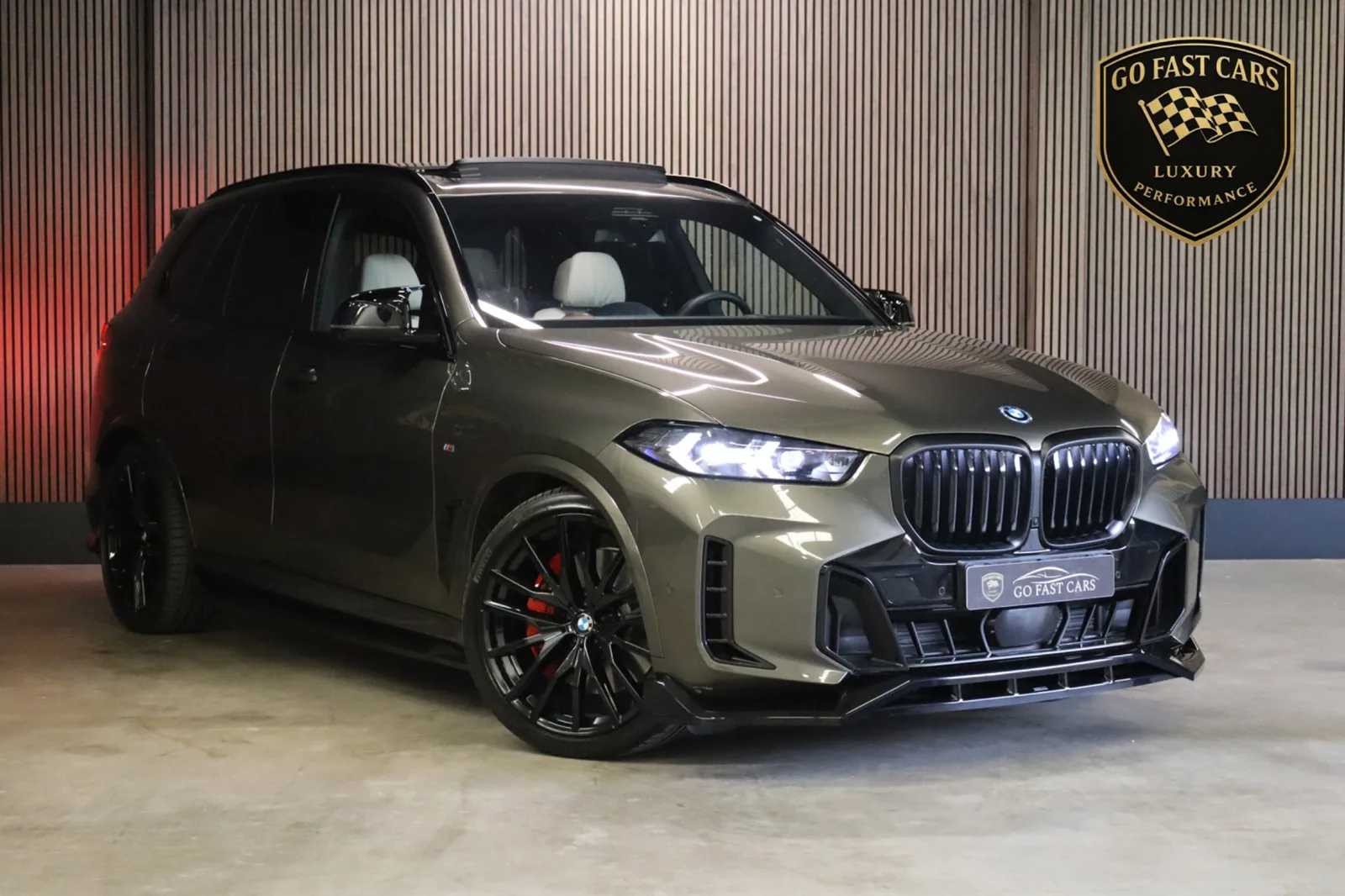 BMW X5 (2025) — foto 1