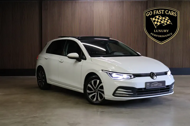 Volkswagen Golf (2022)