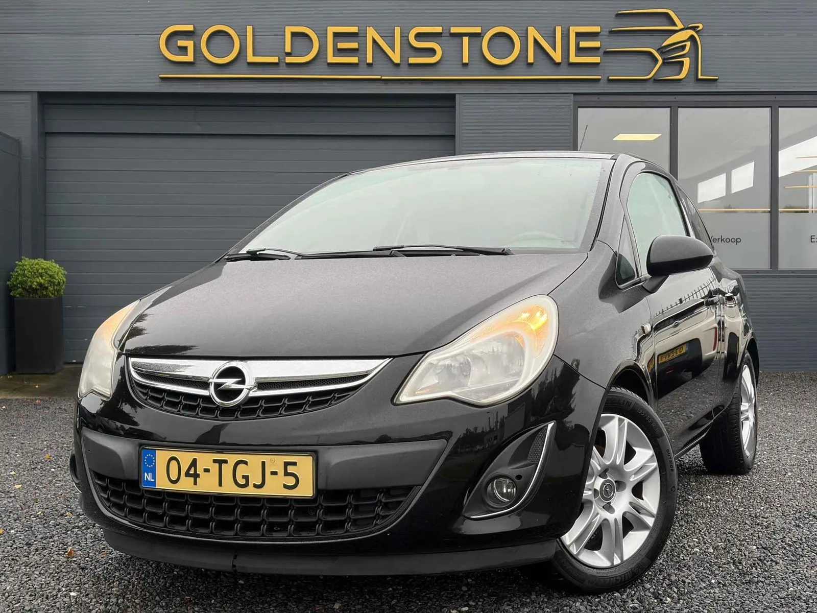 Opel Corsa (2012) — foto 1