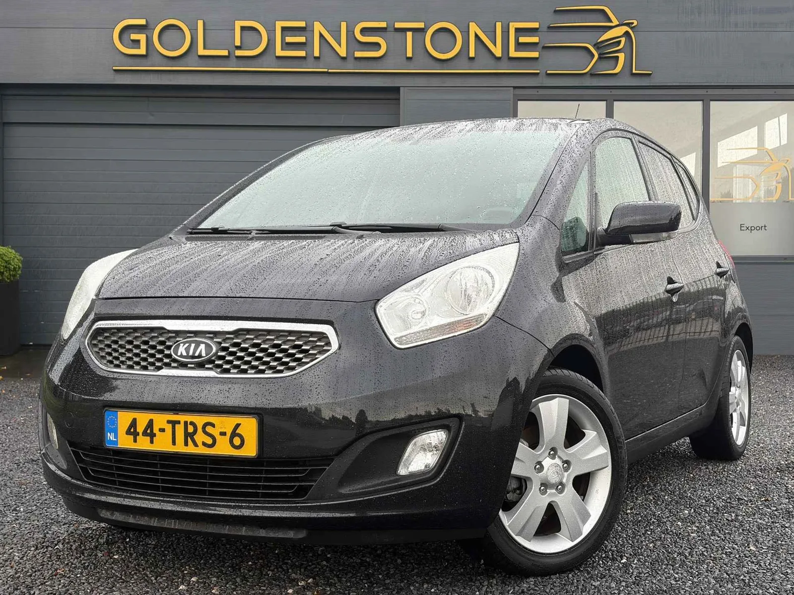 Kia Venga (2012) — foto 1