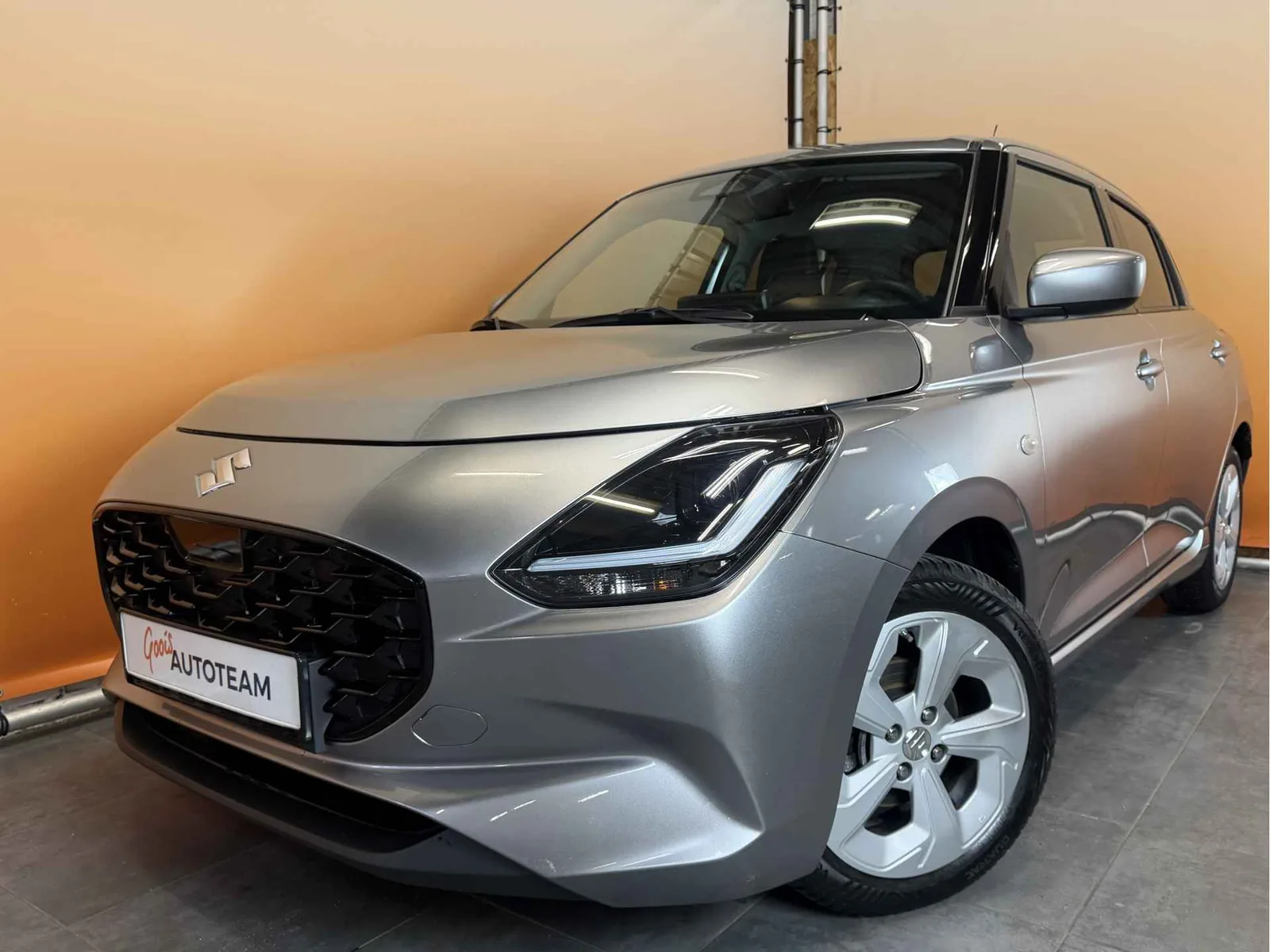 Suzuki Swift (2025) — foto 1