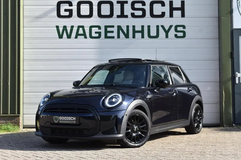 MINI Cooper (2022)