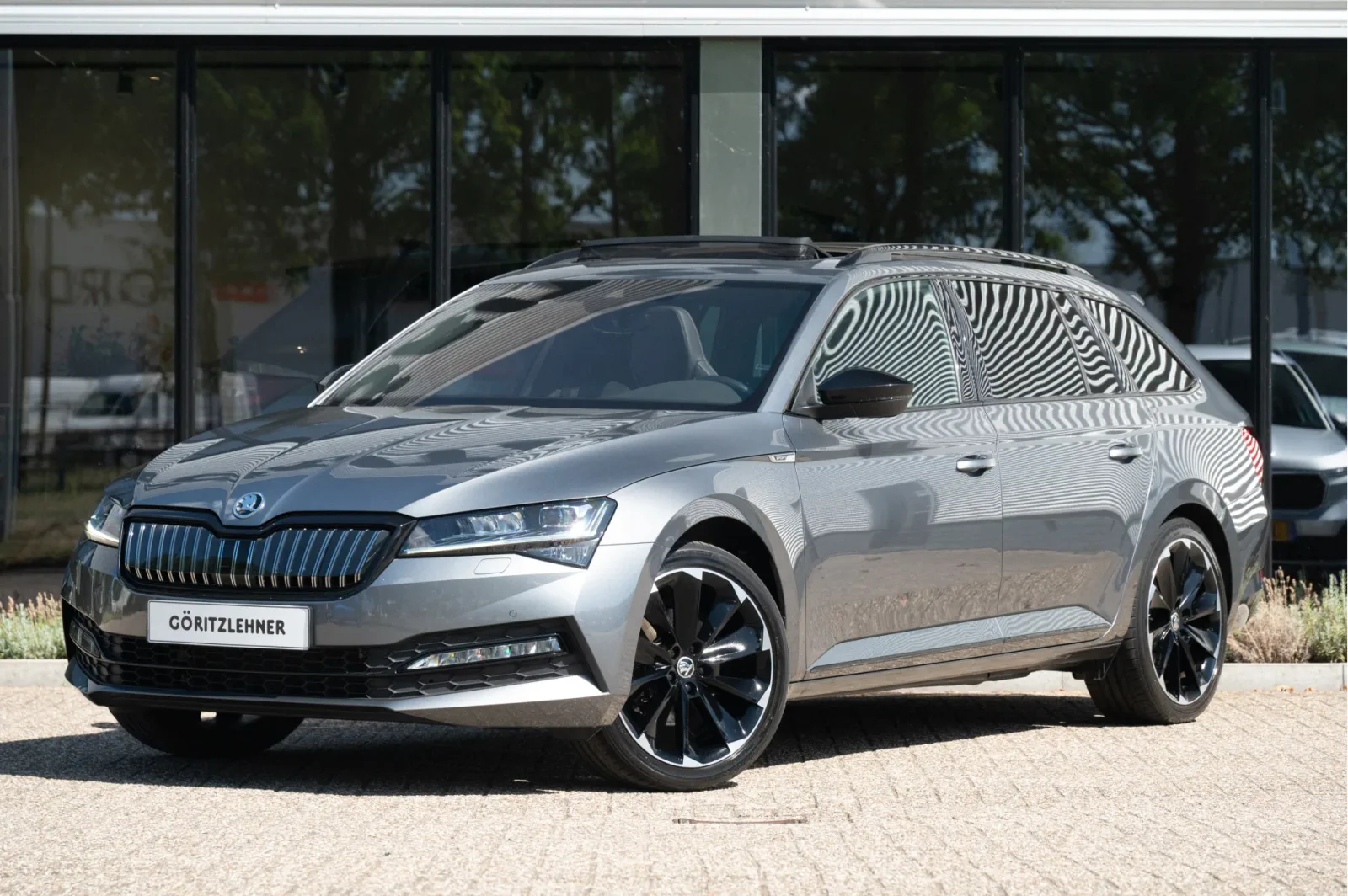 Škoda Superb (2023) — foto 1