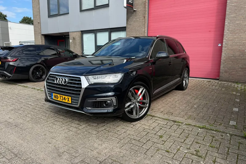 Audi Q7 (2016)
