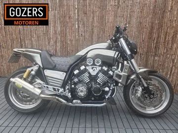 Yamaha VMX 1200 V-MAX (1991) — foto 1