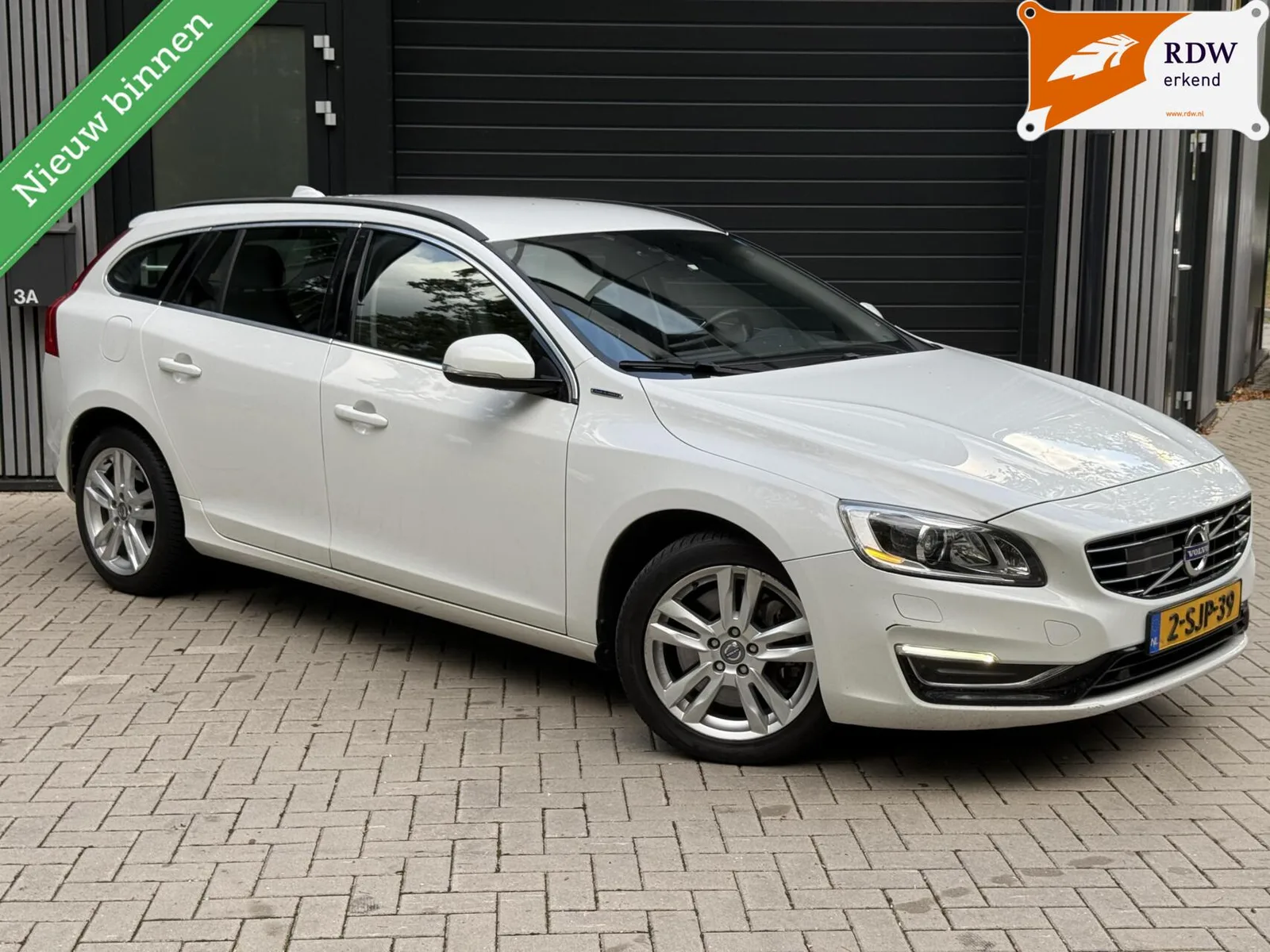 Volvo V60 (2013) — foto 1