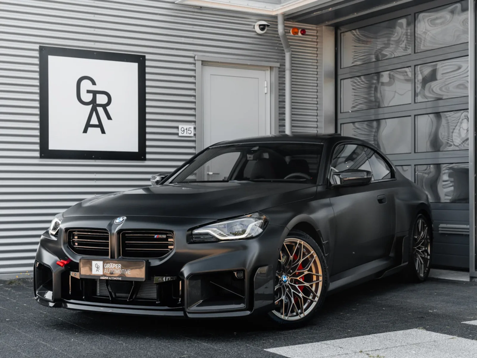 BMW M2 (2025) — foto 1
