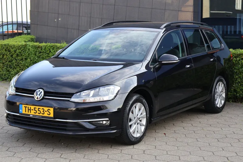 Volkswagen Golf (2017)