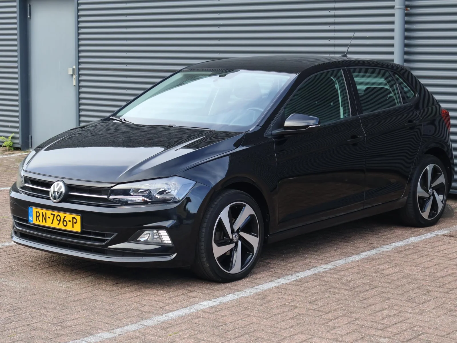 Volkswagen Polo (2018) — foto 1