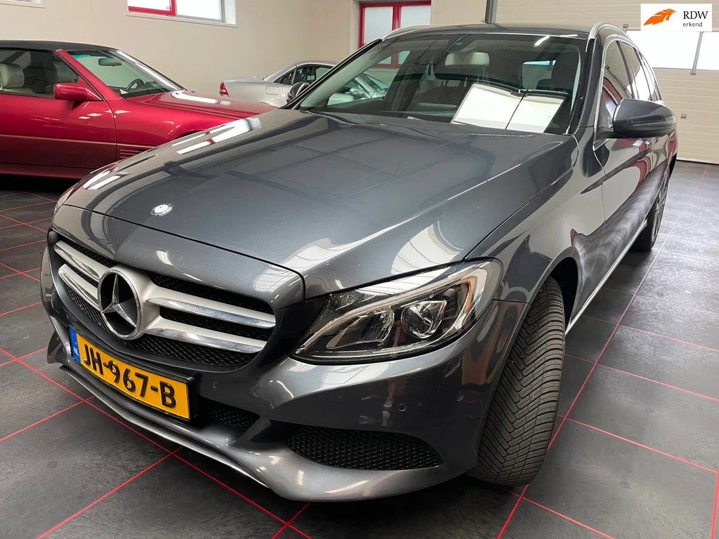 Mercedes-Benz C-Klasse (2016) — foto 1