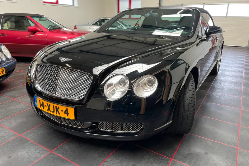 Bentley Continental GTC (2009)