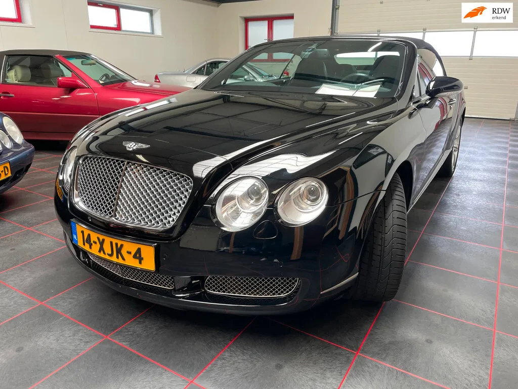 Bentley Continental GTC (2009) — foto 1