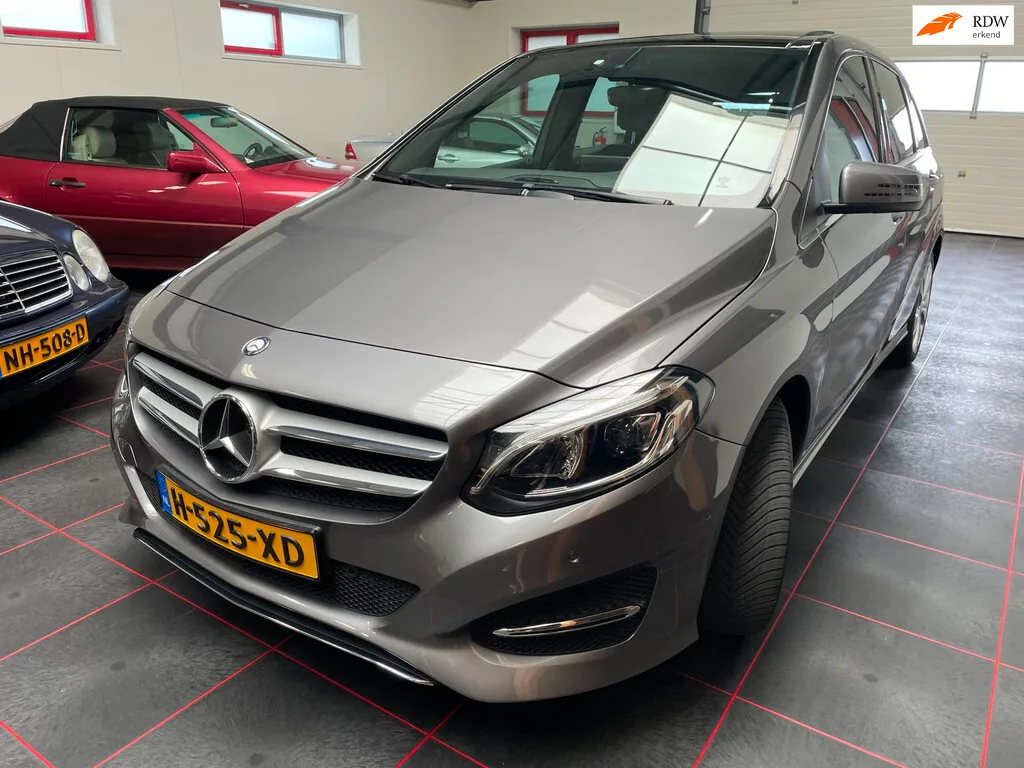 Mercedes-Benz B-Klasse (2016) — foto 1