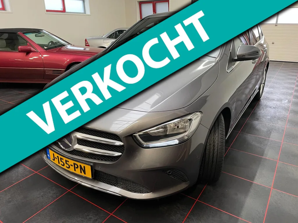 Mercedes-Benz 180 (2019) — foto 1
