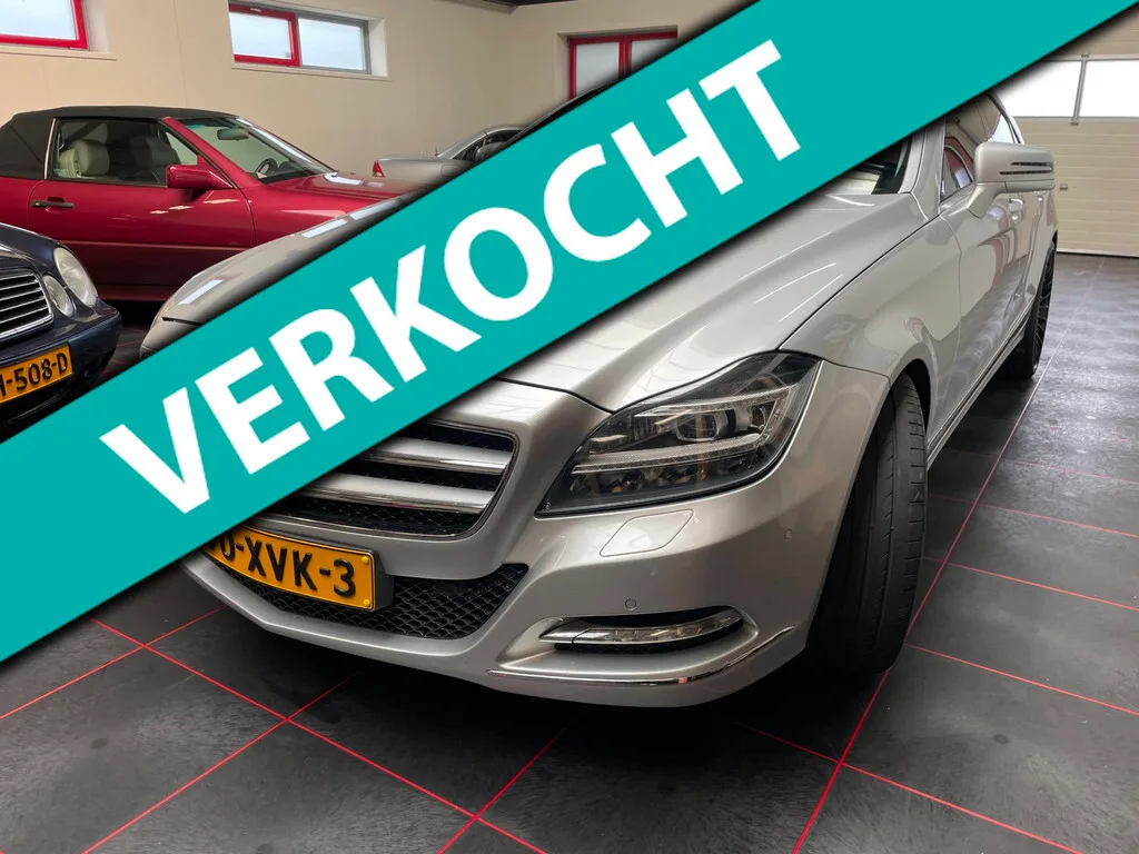 Mercedes-Benz 350 (2012) — foto 1