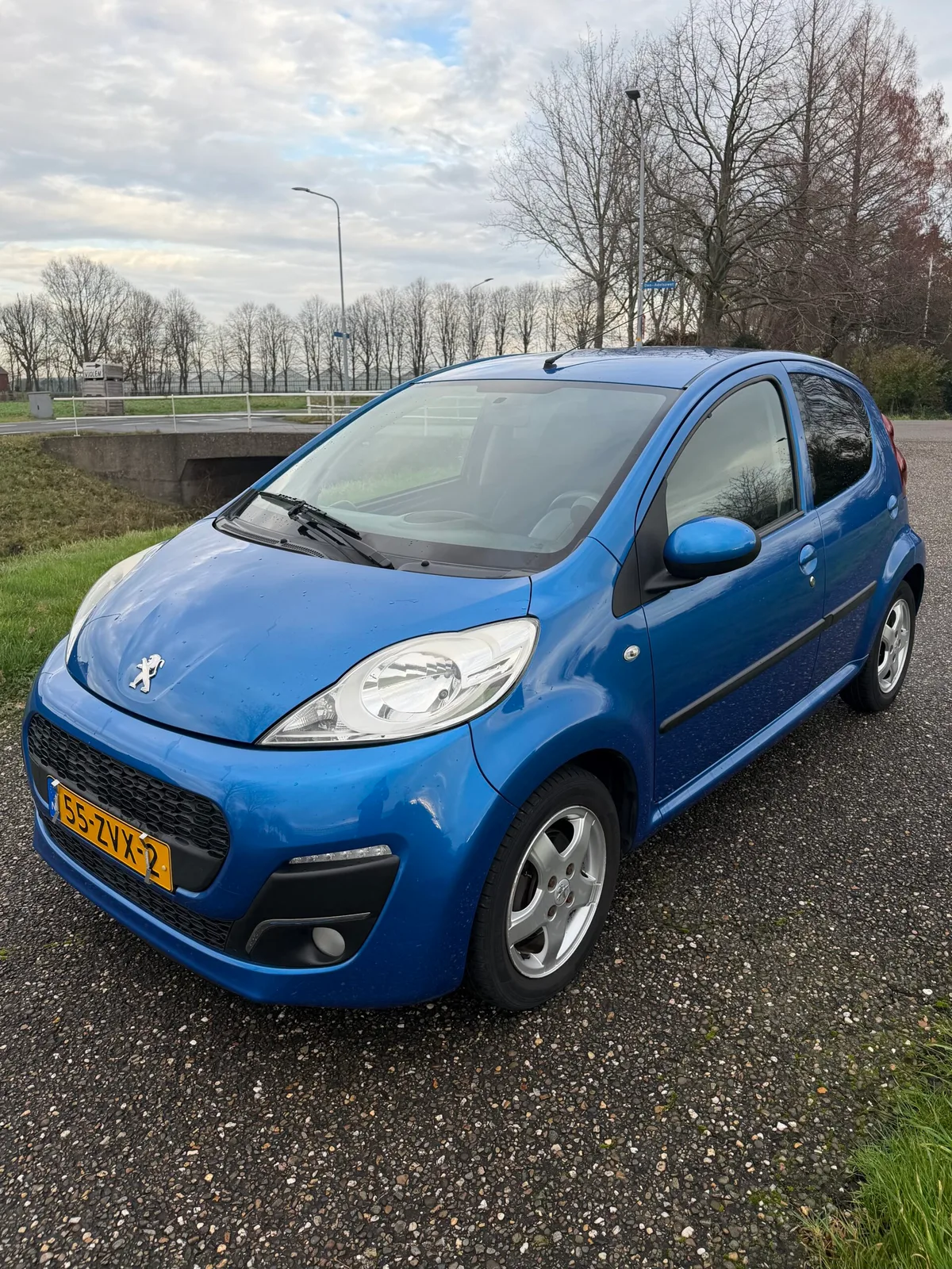 Peugeot 107 (2013) — foto 1
