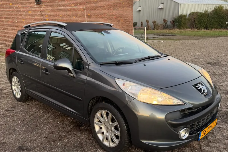 Peugeot 207 (2009)