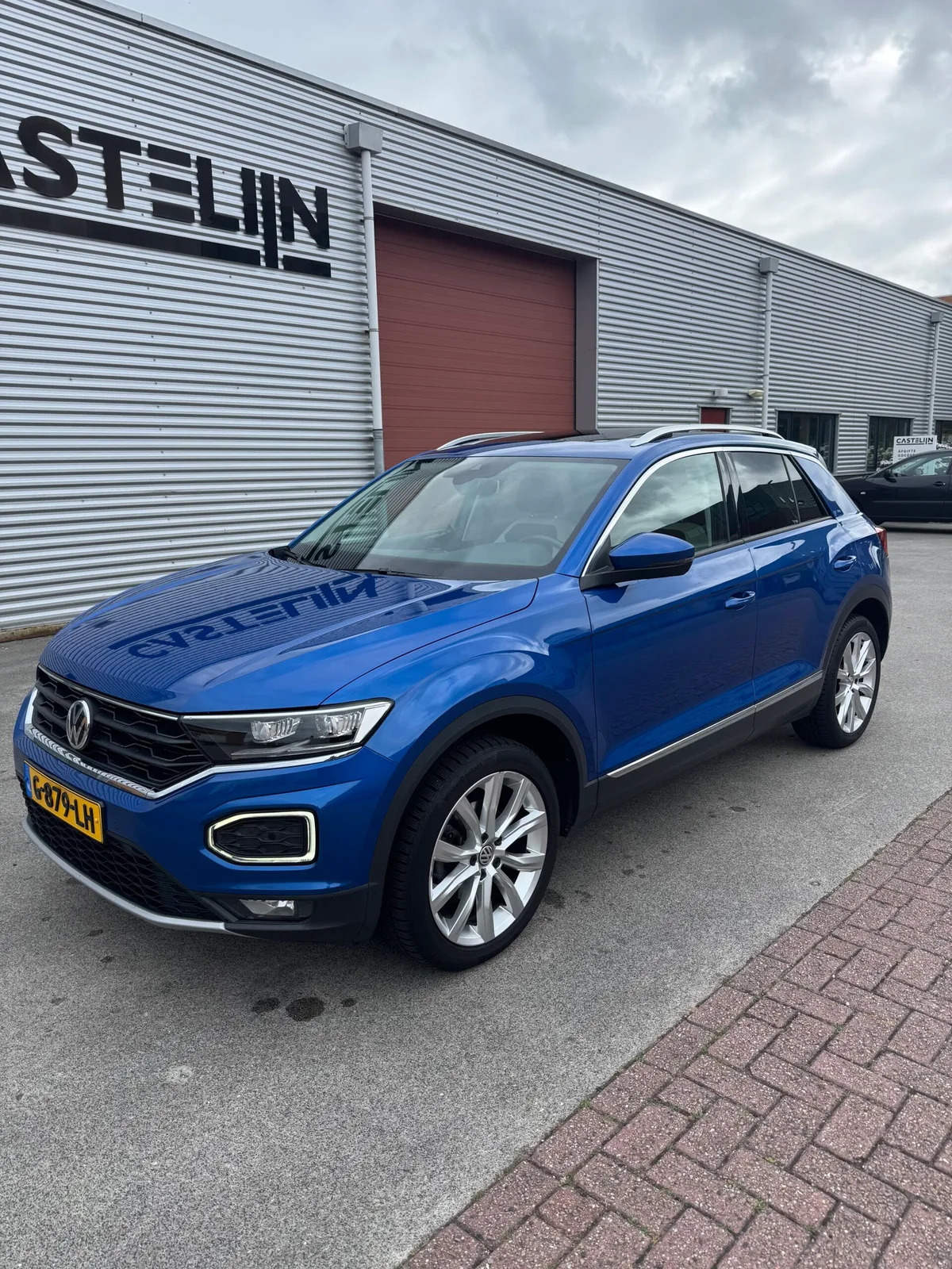 Volkswagen T-Roc (2019) — foto 1