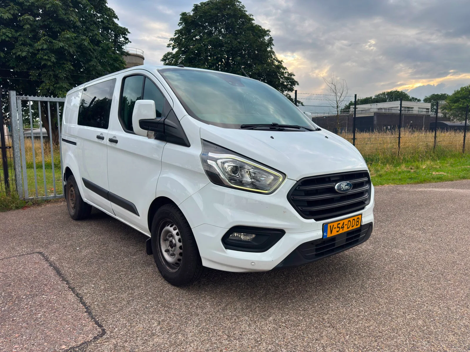 Ford Transit Custom (2018) — foto 1