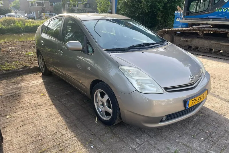 Toyota Prius (2006)