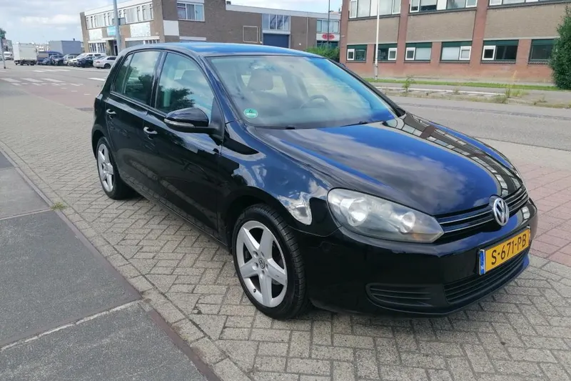 Volkswagen Golf (2012)