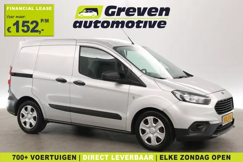 Ford Transit Courier (2021)