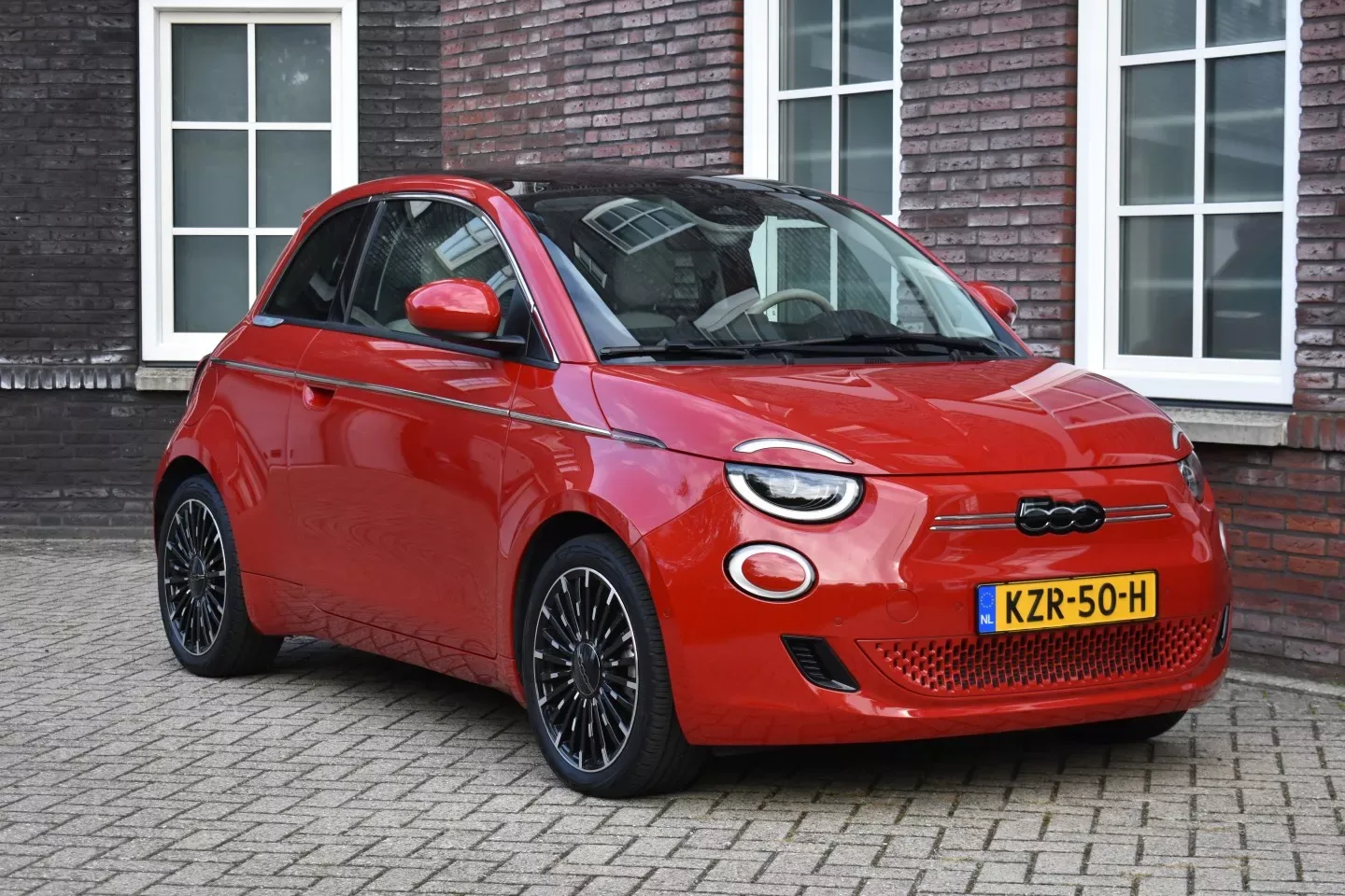 Fiat 500e (2024) — foto 1