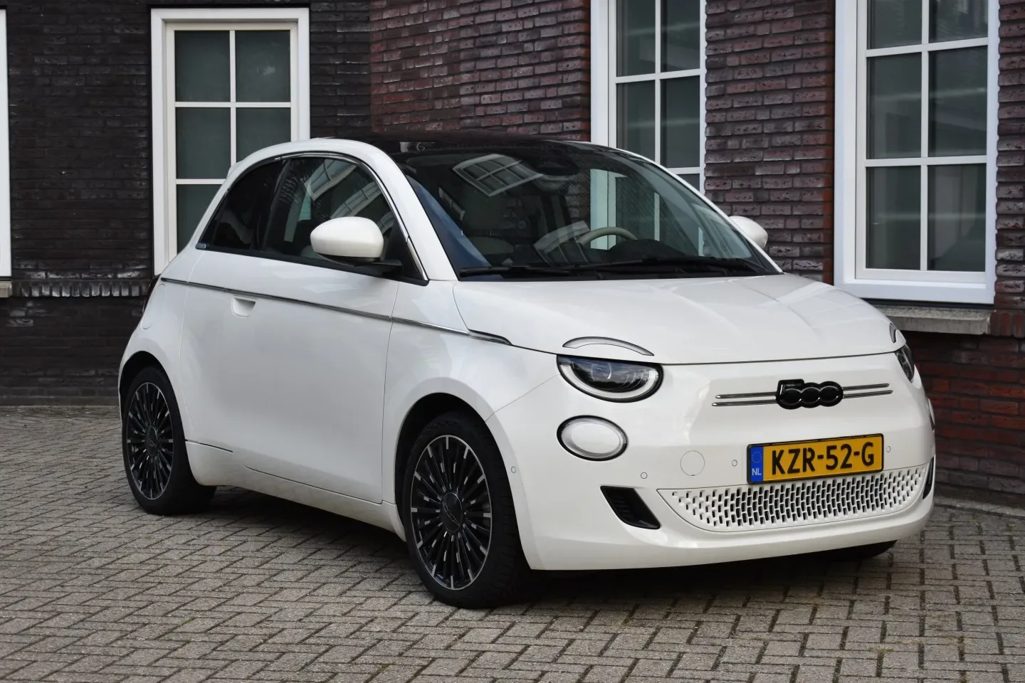 Fiat 500e (2024) — foto 1