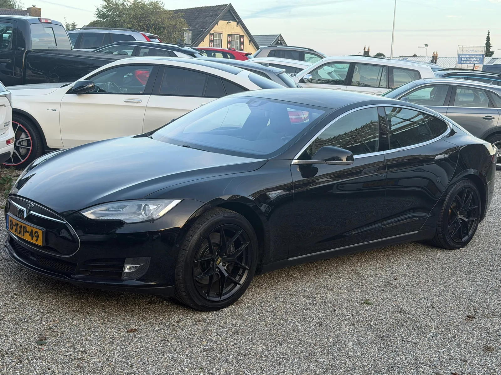 Tesla Model S (2014) — foto 1