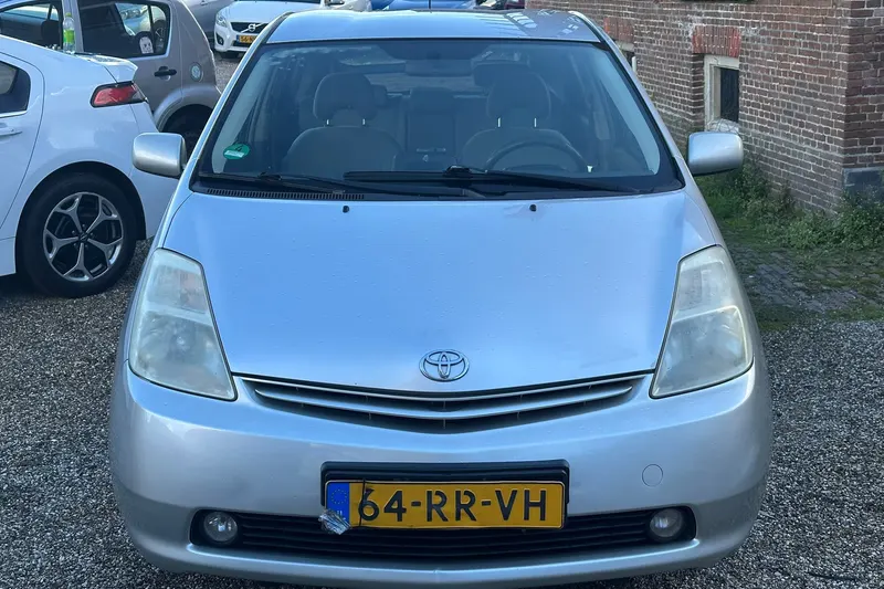Toyota Prius (2005)