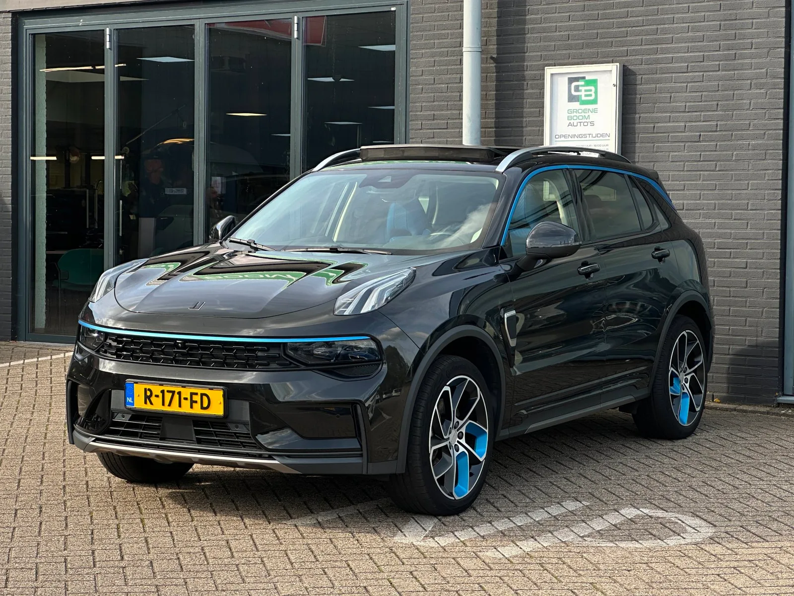 Lynk & Co 01 (2022) — foto 1