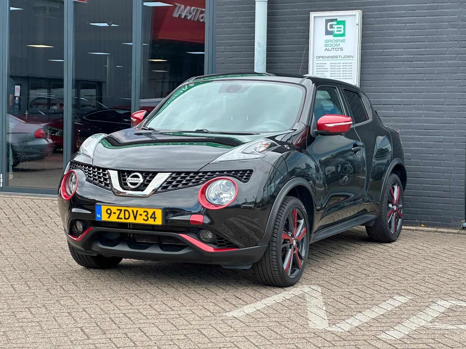 Nissan Juke (2015) — foto 1