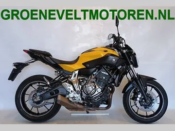 YAMAHA MT (2015) — foto 1