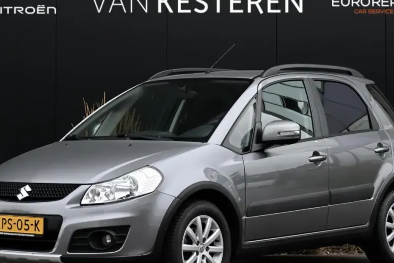 Suzuki SX4 (2013)