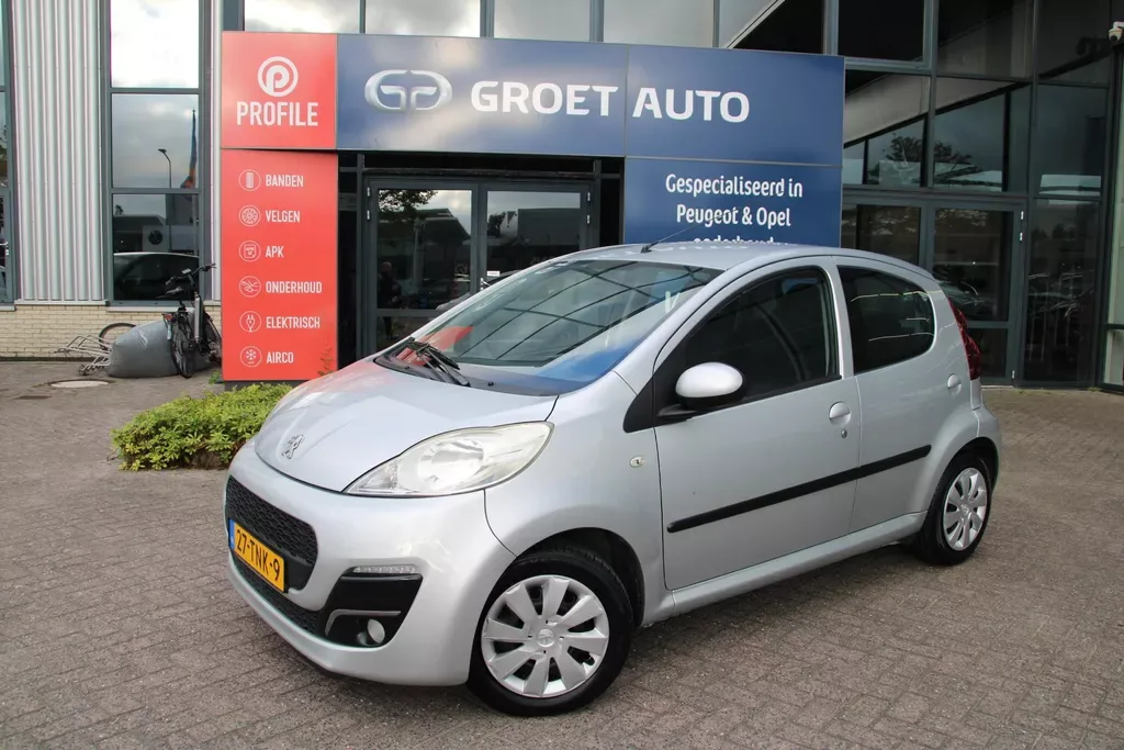 Peugeot 107 (2012) — foto 1